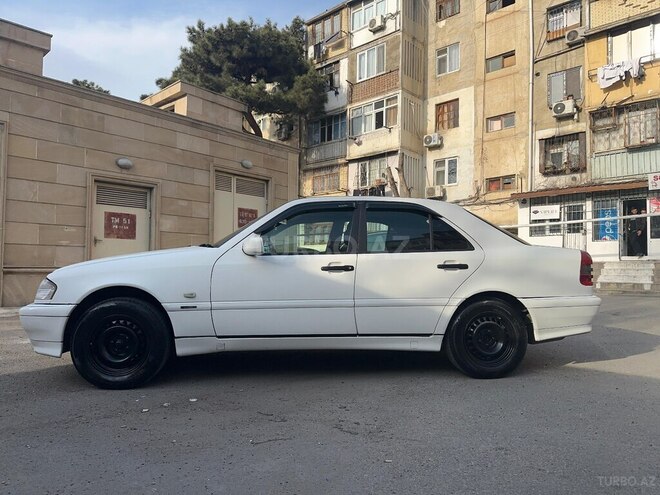 Mercedes C 220 d 1999, 620,000 km - 2.2 л - Bakı