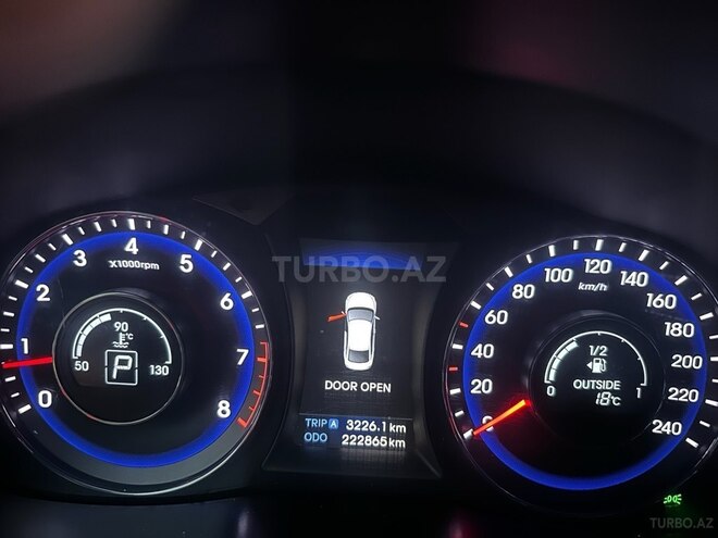 Hyundai i40 2012, 223,000 km - 2.0 l - Bakı