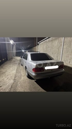 Mercedes E 200 1998, 100,000 km - 2.0 l - Sumqayıt