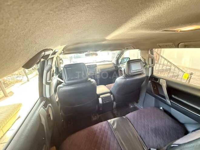 Toyota Land Cruiser Prado 2010, 270,000 km - 2.7 л - Bakı
