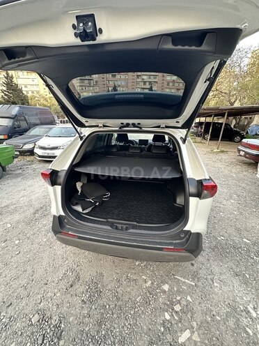 Toyota RAV4 2022, 28,700 km - 2.0 l - Bakı