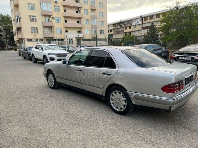 Mercedes E 280 1996, 513,078 km - 2.8 l - Gəncə