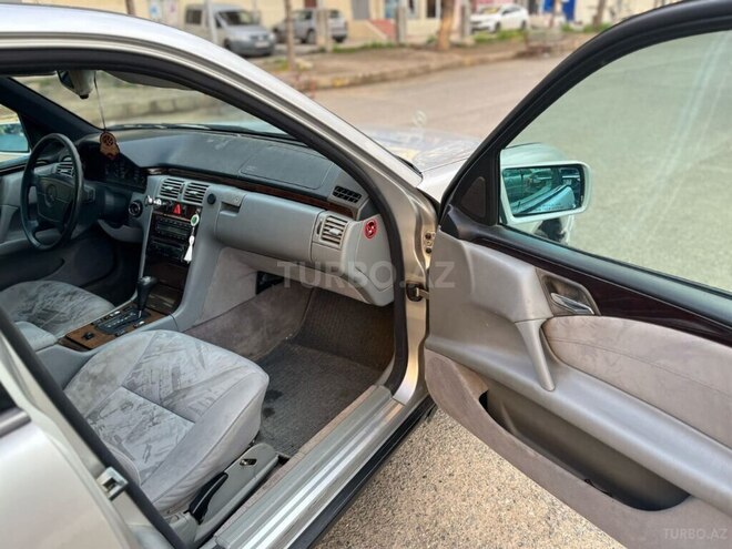 Mercedes E 280 1996, 513,078 km - 2.8 l - Gəncə