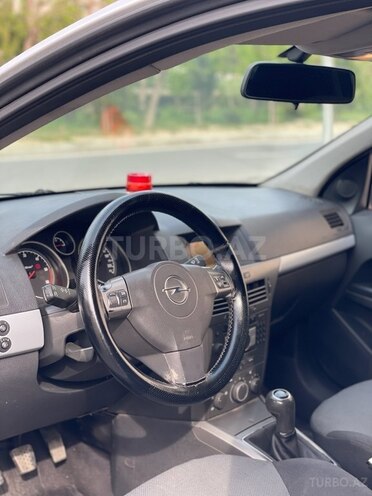 Opel Astra 2006, 350,000 km - 1.3 l - Bakı
