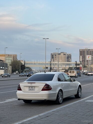Mercedes E 220 d 2003, 254,322 km - 2.2 l - Bakı