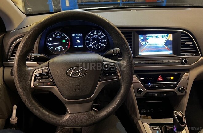 Hyundai Elantra 2017, 107,826 km - 2.0 l - Bakı