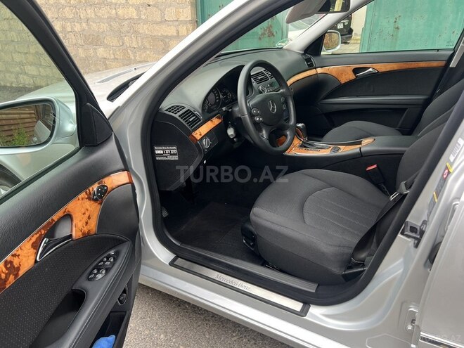 Mercedes E 200 2008, 214,000 km - 1.8 l - Bakı