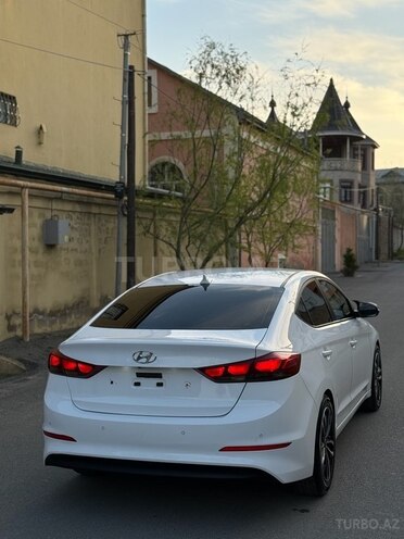 Hyundai Avante 2016, 204,000 km - 1.6 l - Bakı