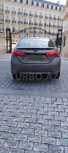 Toyota Corolla 2013, 200,900 km - 1.6 l - Bakı