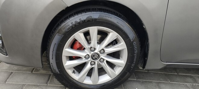 Toyota Corolla 2013, 200,900 km - 1.6 l - Bakı