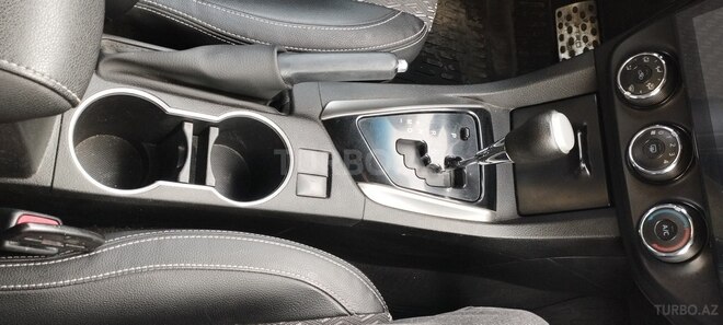 Toyota Corolla 2013, 200,900 km - 1.6 l - Bakı
