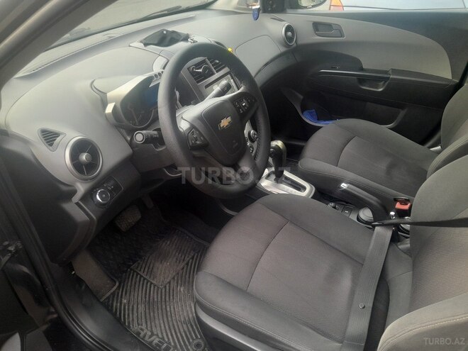 Chevrolet Aveo-4