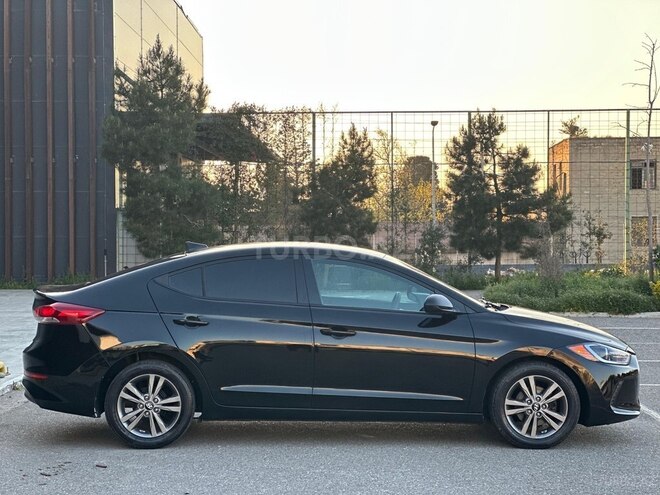 Hyundai Elantra 2017, 89,000 km - 2.0 л - Bakı