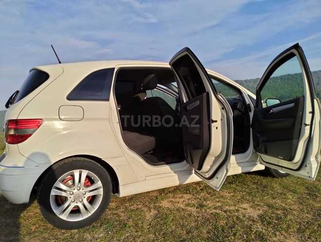 Mercedes B 170 2009, 205,605 km - 1.7 l - Qusar