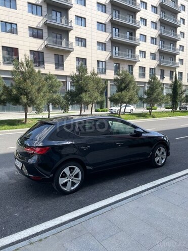 SEAT Leon-2