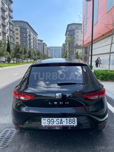 SEAT Leon-8