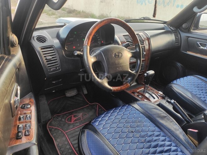 Hyundai Terracan 2004, 268,000 km - 2.5 l - Bakı