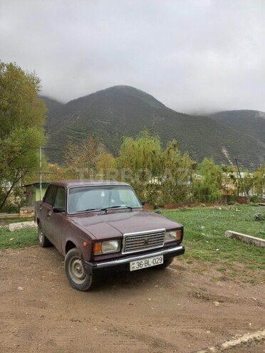 LADA (VAZ) 2107 2003, 80,000 km - 1.6 л - Goranboy