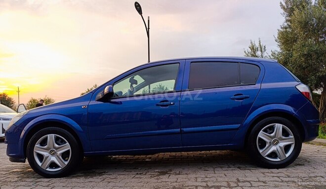 Opel Astra 2004, 239,000 km - 1.4 l - Bakı