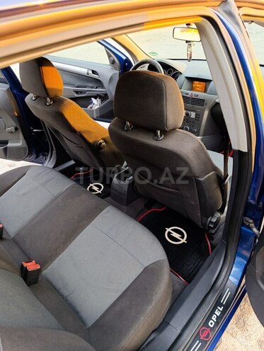 Opel Astra 2004, 239,000 km - 1.4 l - Bakı