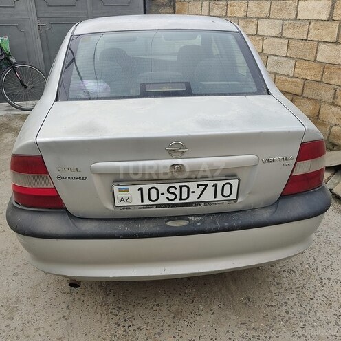 Opel Vectra 1996, 200,155 km - 1.6 l - Xudat