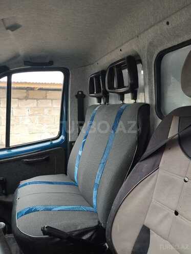GAZ 3302-744 2004, 445,000 km - 2.5 l - Salyan