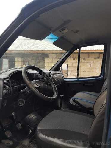 GAZ 3302-744 2004, 445,000 km - 2.5 l - Salyan