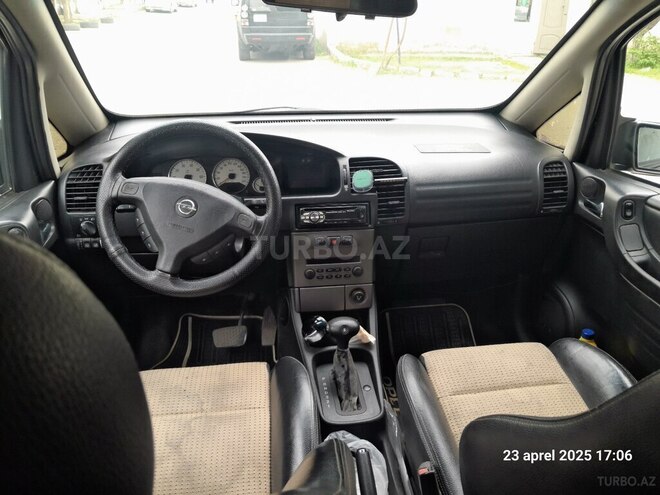 Opel Zafira 2005, 284,400 km - 2.2 l - Bakı
