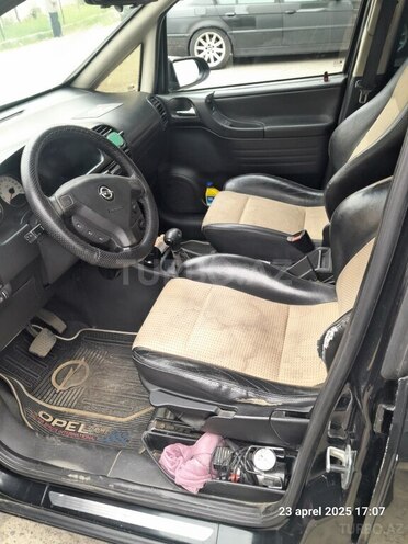 Opel Zafira 2005, 284,400 km - 2.2 l - Bakı