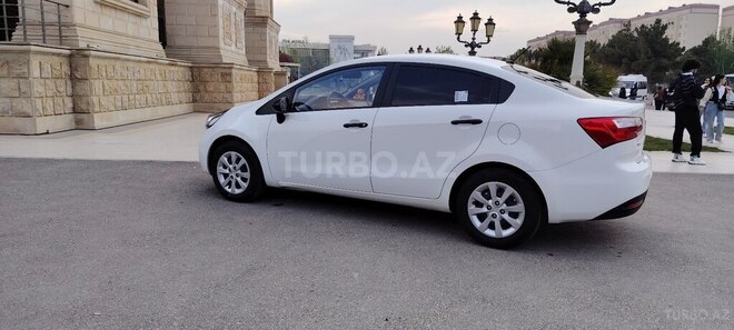 Kia Rio 2012, 38,000 km - 1.3 л - Sumqayıt