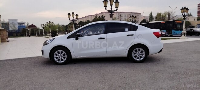 Kia Rio 2012, 38,000 km - 1.3 л - Sumqayıt