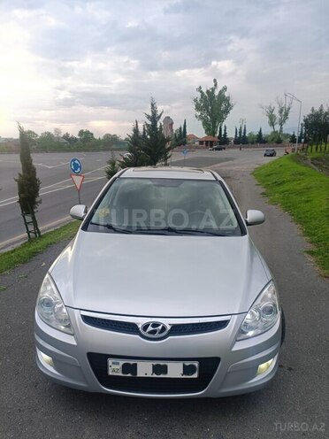 Hyundai i30 2008, 324,000 km - 1.6 l - Zaqatala
