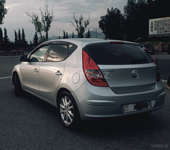 Hyundai i30 2008, 324,000 km - 1.6 l - Zaqatala