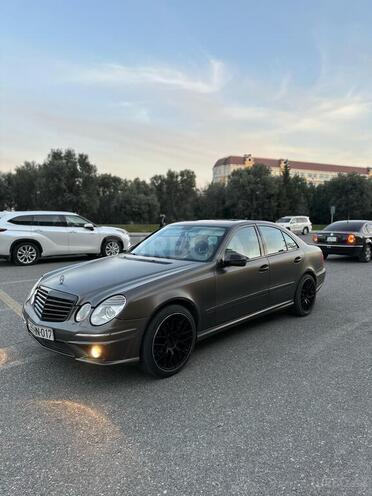 Mercedes E 350 4MATIC 2008, 304,843 km - 3.5 l - Bakı