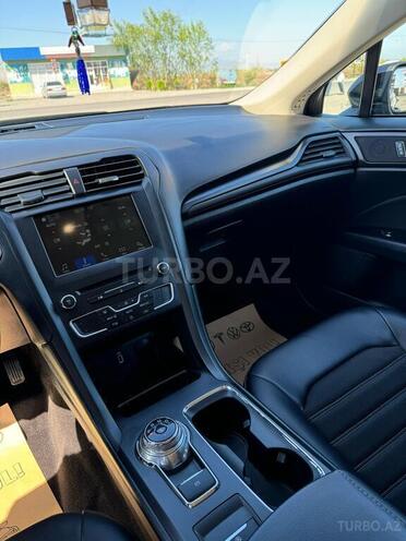 Ford Fusion (North America) 2018, 145,000 km - 1.5 l - Bərdə