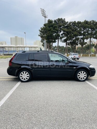 Renault Megane-5