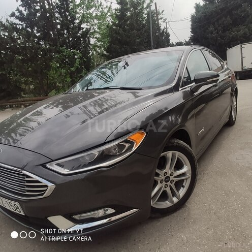 Ford Fusion (North America) 2017, 200,000 km - 2.0 l - Bakı