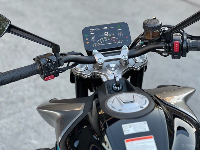 CFMOTO 450 NK-7