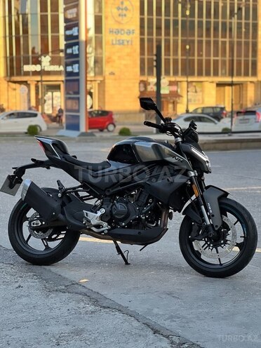 CFMOTO 450 NK-11