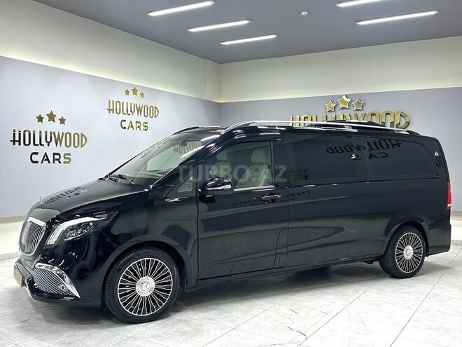 Mercedes V 220-5