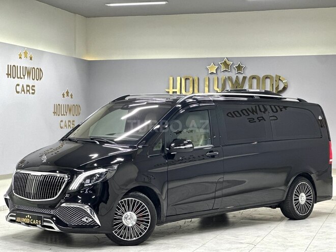 Mercedes V 220-6