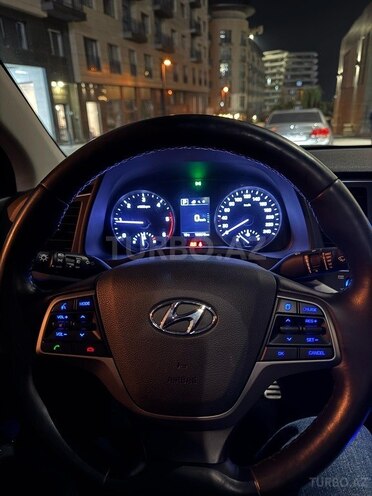 Hyundai Avante 2016, 160,000 km - 1.6 l - Bakı