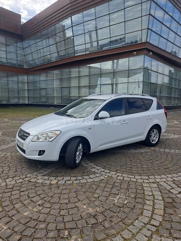 Kia Ceed 2009, 185,000 km - 1.4 л - Şəmkir