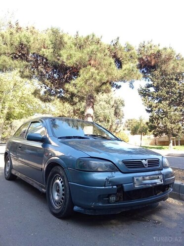 Opel Astra 1998, 300,000 km - 1.6 l - Bakı