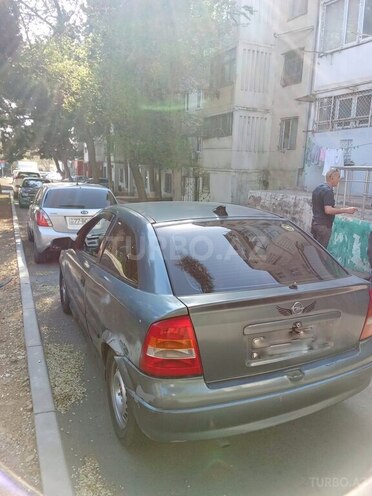Opel Astra 1998, 300,000 km - 1.6 l - Bakı