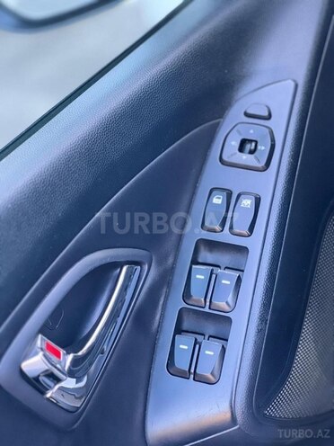 Hyundai ix35 2012, 190,000 km - 2.0 l - Bakı