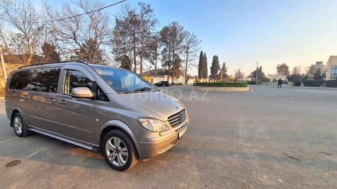 Mercedes Vito 2009, 361,000 km - 3.0 л - Naftalan