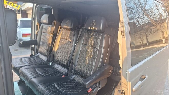 Mercedes Vito 2009, 361,000 km - 3.0 л - Naftalan