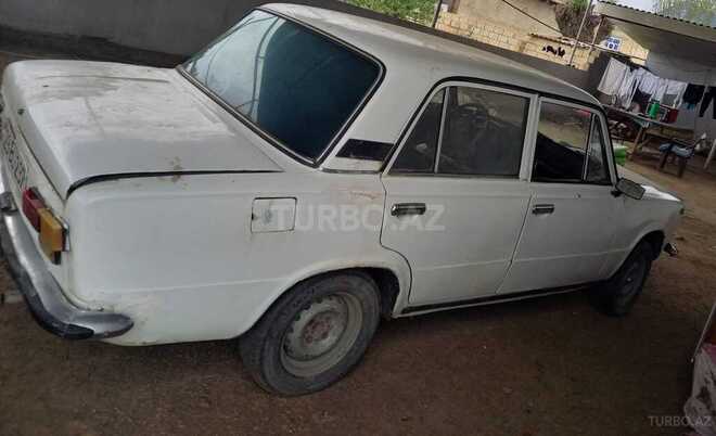 LADA (VAZ) 21011 1984, 52,444 km - 1.3 l - Salyan