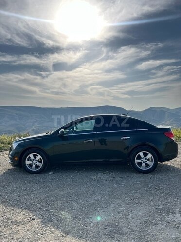 Chevrolet Cruze-4